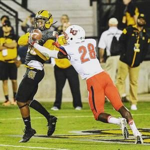 Meet your Posher, Corbin